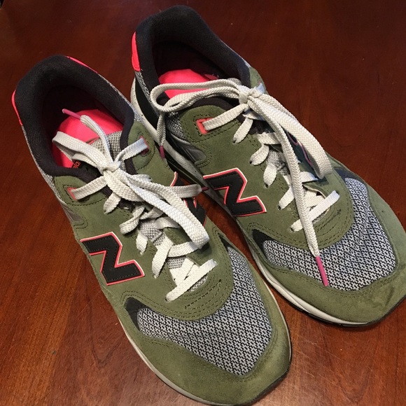 new balance 580 women brown